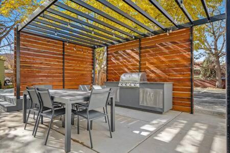 فيلا Near Downtown Stylish 2Br With Amazing Patio - 6 موآب المظهر الخارجي الصورة